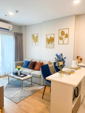 The Astra Sky River Luxury Condo for 2-3Persons